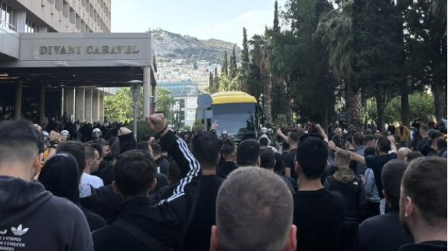 «Κιτρινόμαυρες ντόπες» πριν την αναχώρηση της ΑΕΚ για το Καραϊσκάκης!