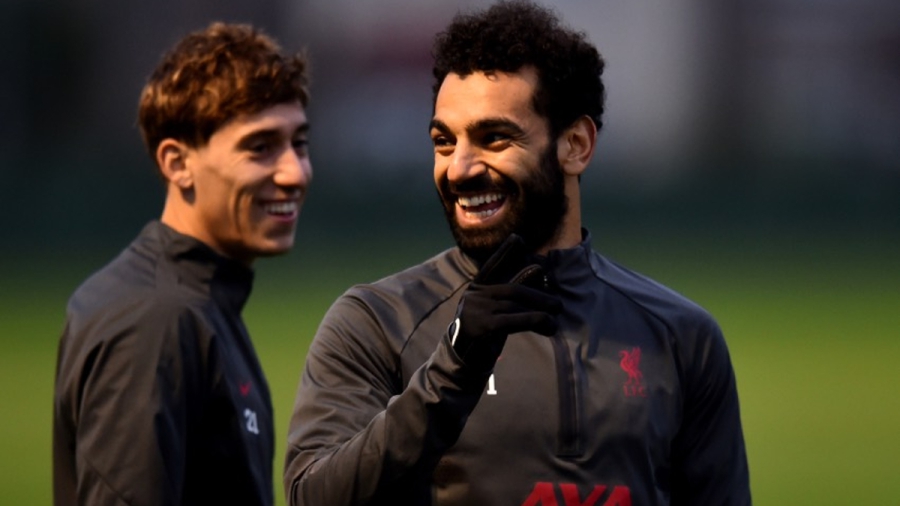 Έκπληξη από Τσιμίκα και Σαλάχ σε ηλικιωμένους οπαδούς της Λίβερπουλ! (video)