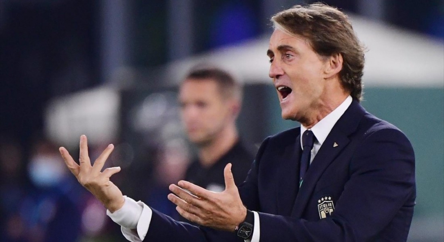 Συνεχίζει στην Εθνική Ιταλίας ο Μαντσίνι παρά το στραπάτσο