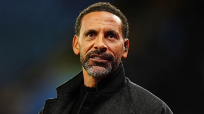 Σοκάρει «θρυλος» της Μάντσεστερ Γιουνάιτεντ – Ο λόγος που είναι σε αναπηρικό καροτσάκι