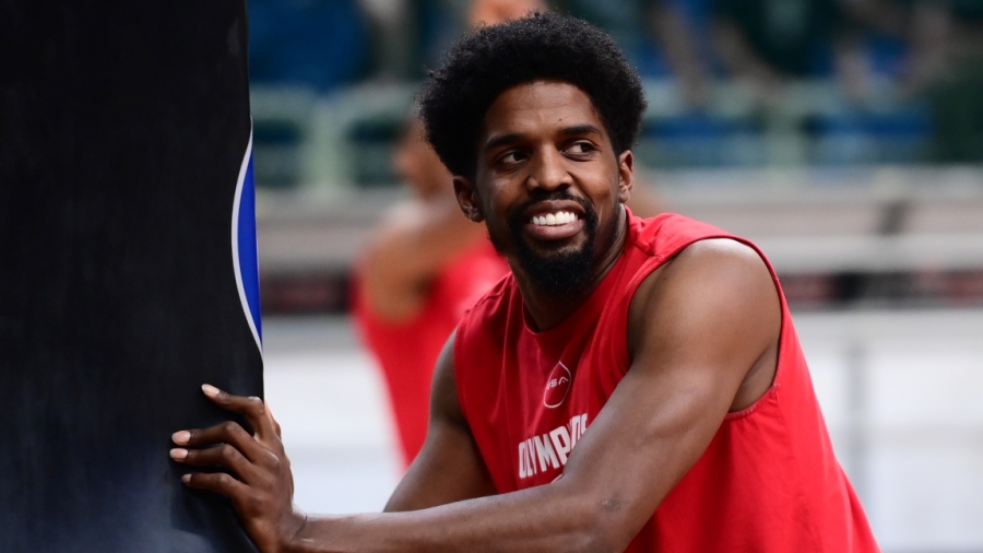 Παναθηναϊκός - Ολυμπιακός: Ένταση με ΜακΚίσικ και φίλους των «πρασίνων»!