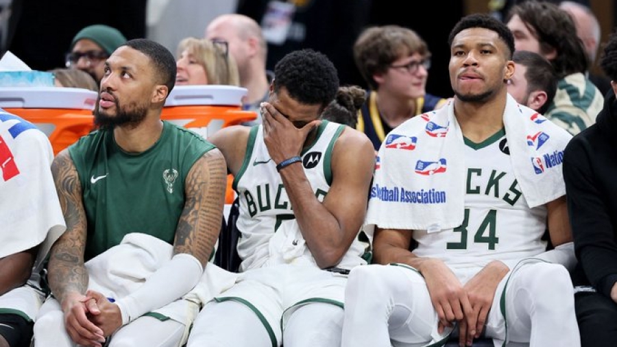 Και ο Giannis «γιουχάρισμα»; Τι συμβαίνει στους Μπακς; (video)