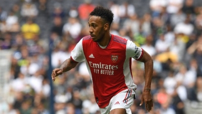 Άρσεναλ: Θετικός ο Λακαζέτ, επιστρέφει ο Ομπαμεγιάνγκ!