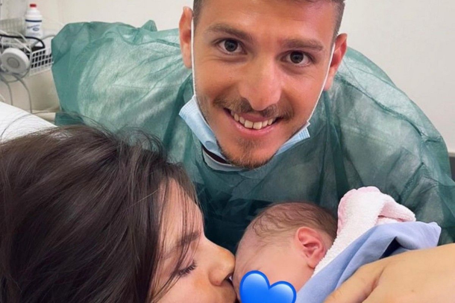 Ο Τάσος Χατζηγιοβάνης έγινε μπαμπάς