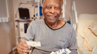 Πελέ: Πήρε εξιτήριο από το νοσοκομείο