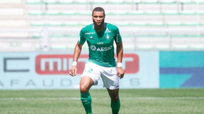 AEK: «Πάτησε» Ελλάδα ο Μουκουντί!