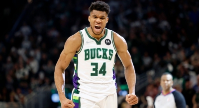 Αντετοκούνμπο: «Πόσο κοστίζει αν κάνω σχόλιο για διαιτησία; Έχω να πληρώσω και πάνες!» (video)