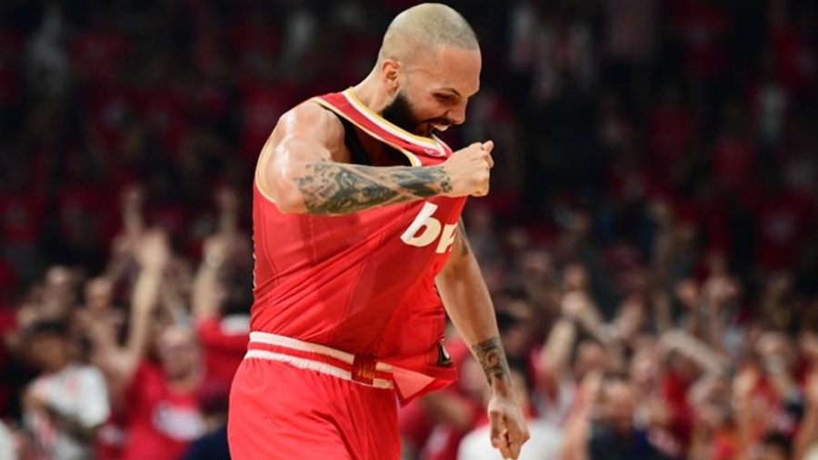 Μεγάλο «πλήγμα» για τον Ολυμπιακό: Εκτός ο Φουρνιέ στο Game 3 με τη Ρεάλ!