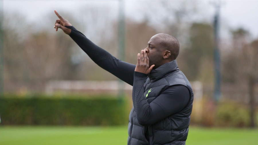 Βοηθός προπονητή στη Σταντάρ Λιέγης ο Γιάγια Τουρέ!