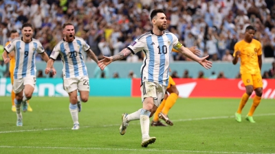Ολλανδία - Αργεντινή 0-2: «Θεός» Μέσι και με το ενάμισι πόδι στα ημιτελικά οι Λατίνοι! (video)