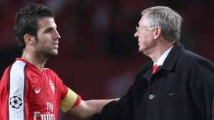 Σεσκ Φάμπρεγας: Η «Μάχη του Μπουφέ» και η πίτσα στον Φέργκιουσον (video)