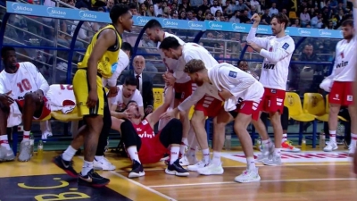 Άρης - Ολυμπιακός: «Τρελάθηκε» με το έμμεσο τετράποντό του ο Λαρεντζάκης! (video)