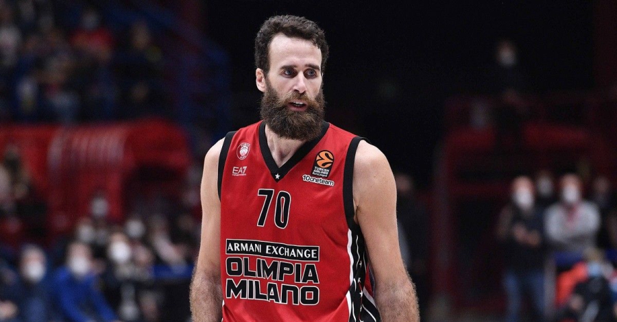 Αποσύρεται από το μπάσκετ ο Τζίτζι Ντατόμε