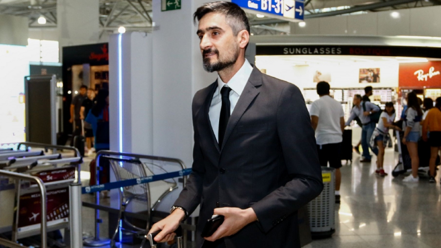 Λυμπερόπουλος για Γιαννίκη: «Μου αρέσει η φιλοσοφία του, χρειάζεται στήριξη»