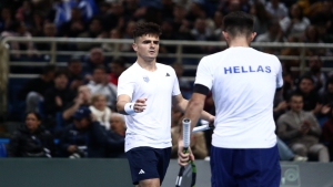 Davis Cup: Πήρε το διπλό ο Ισημερινός και... πλησίασε! (video)