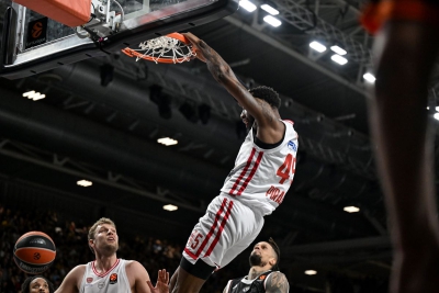 Ιδανικός αυτόχειρας στο... συν τρία: Διπολικός νικητής Ολυμπιακός, απέδρασε από την Μπολόνια!