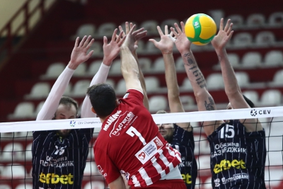 Champions League: Δεύτερη ήττα και αποκλεισμός για Ολυμπιακό