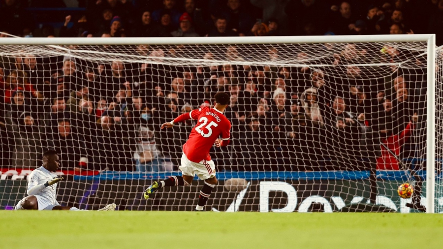 Τσέλσι – Μάντσεστερ Γιουνάιτεντ 0-1: Τραγικό λάθος του Ζορζίνιο, ανοίγει το σκορ ο Σάντσο! (video)