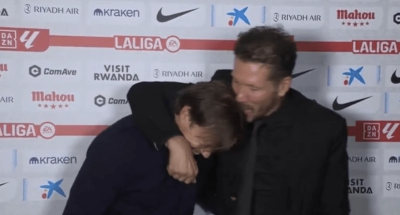 «Οι ωραίοι τύποι στο ποδόσφαιρο είναι λίγοι!»: Επανασύνδεση, φιλία και αναμνήσεις στη μεικτή ζώνη για Αλμείδα και Τσόλο!