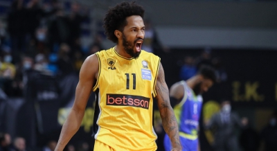 Ανγκόλα: «Μου είπαν ότι έχω μυοκαρδίτιδα και ότι έχω φλεγμονή στην καρδιά, θα έχω νέα σε μερικές εβδομάδες»