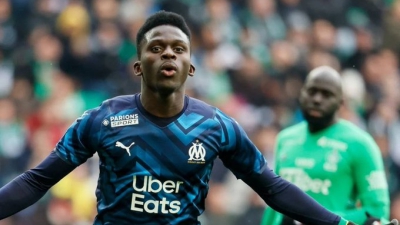 Ολική ανατροπή με Ντιένγκ: Τον περίμεναν στη Λιντς, καταλήγει στη Νις!