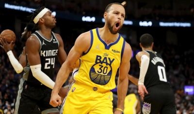 NBA: Νίκησαν οι Ουόριορς με τριπλό Γκριν - Aποθεώθηκε ο Κάρι (video)