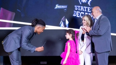 Ο Αλέξανδρος Νικολαΐδης ενώνει την Ελλάδα για ακόμα μια φορά 