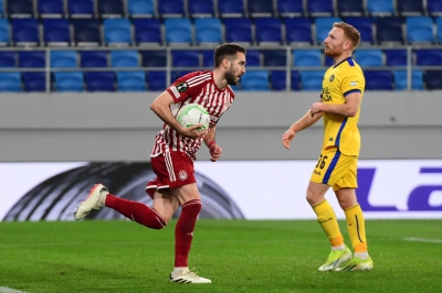 «Και τώρα αλλάζει το πράγμα»: Ο Ολυμπιακός κοντά στο… θαύμα, 0-2 τη Μάκαμπι με Φορτούνη! (video)