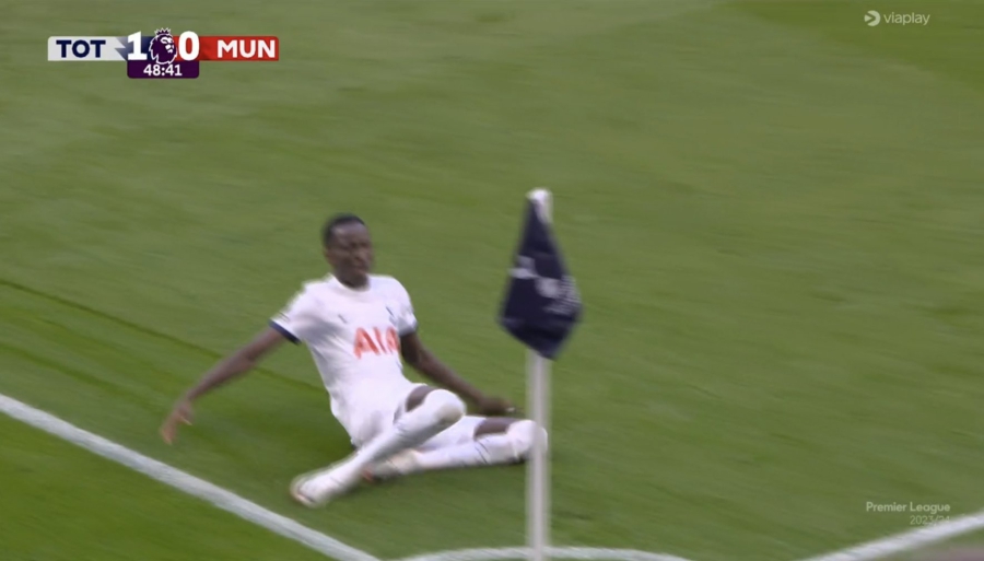 Τότεναμ – Μάντσεστερ Γιουνάιτεντ 1-0: Ο Σαρ κερδίζει τον Ονάνα, για το πρώτο γκολ με τον Ποστέκογλου εντός έδρας! (video)