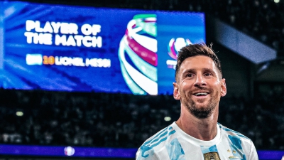 Λιονέλ Μέσι: Σκόραρε πέντε φορές, ξεπέρασε Πελέ και Πούσκας και «έγραψε» ιστορία! (video)