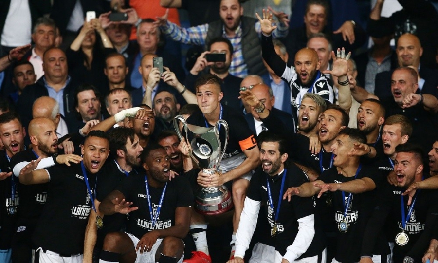 ΠΑΟΚ: Οι οκτώ φορές που το Κύπελλο Ελλάδας βάφτηκε... ασπρόμαυρο (video)