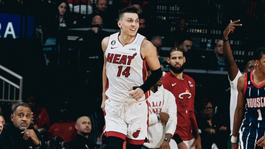 Εκτός και από το Game 3 ο Χίρο για τους Χιτ!