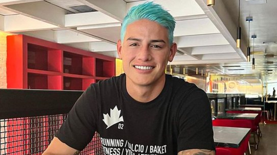 Ο Χάμες Ροντρίγκες έβαψε τα μαλλιά του γαλάζια!