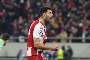 Αυτές είναι οι ενδεκάδες του Ολυμπιακού και της Μπάγερ στον πρώτο αγώνα των Play off!