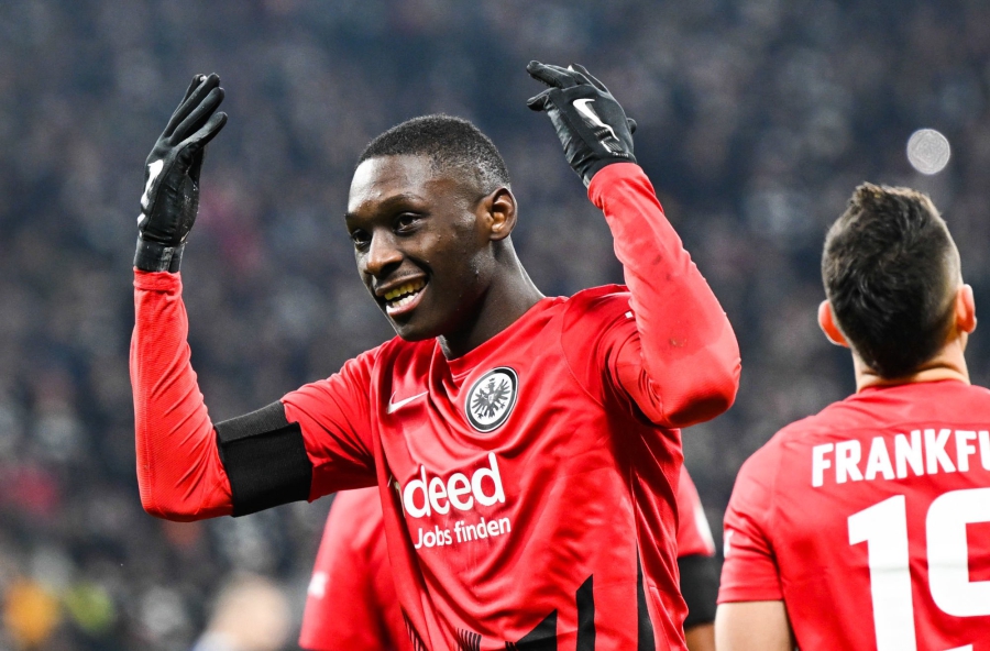 Άιντραχτ Φρανκφούρτης – Ουνιόν Βερολίνου 2-0: Δύο γκολ σε 2 λεπτά για τον Κόλο Μουανί (video)