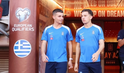 CIES: Στους κορυφαίους νέους μέσους Μουζακίτης και Καρέτσας!