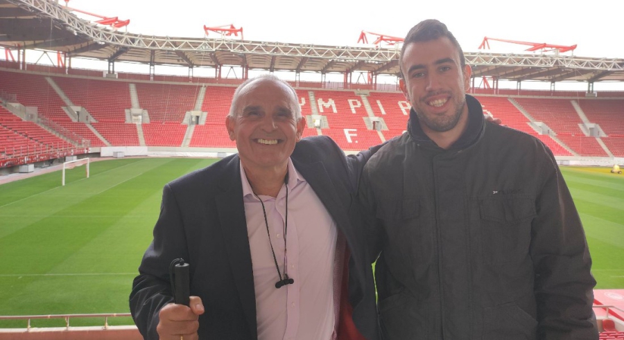 Ο Χρήστος Κορομηλάς στο BN Sports: «Έχω χάσει την όραση μου, αλλά ένιωσα ότι έβλεπα πάλι τον Ολυμπιακό μετά από 15 χρόνια»