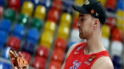 Στους Brooklyn Nets πέρασαν τα δικαιώματα του Νίκολα Μιλουτίνοφ