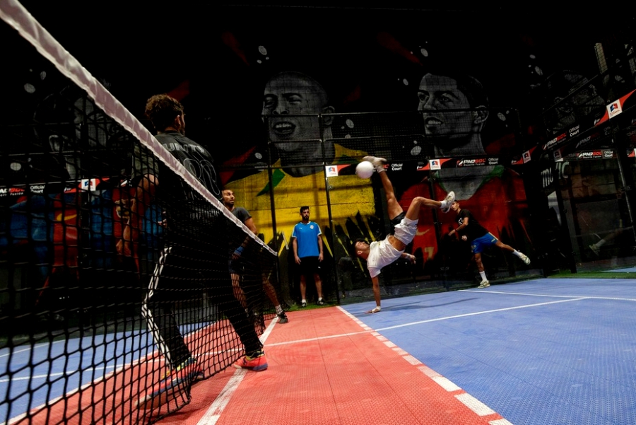 Padbol: Το άθλημα που έγινε μέρος της προπόνησης της Μπαρτσελόνα ήρθε και στην Ελλάδα! (video)