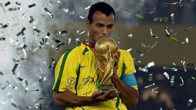 Ο Καφού υπήρξε σπουδαίος, αλλά τα σχόλιά του για τους Βραζιλιάνους που παίζουν στην Premier League, στερούνται λογικής!