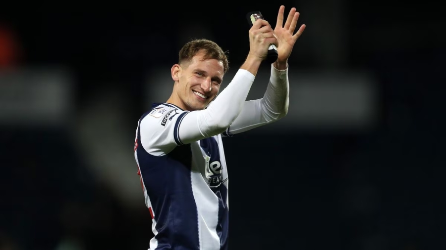 Μαρκ Ολμπράιτον: Βασικός εκτός έδρας χωρίς να παίζει για τη Λέστερ, μετά από 10 χρόνια!