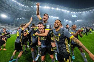 Φέγενορντ: Ευρωπαϊκός τελικός μετά από 20 χρόνια με συνδετικό κρίκο τον Φαν Πέρσι…