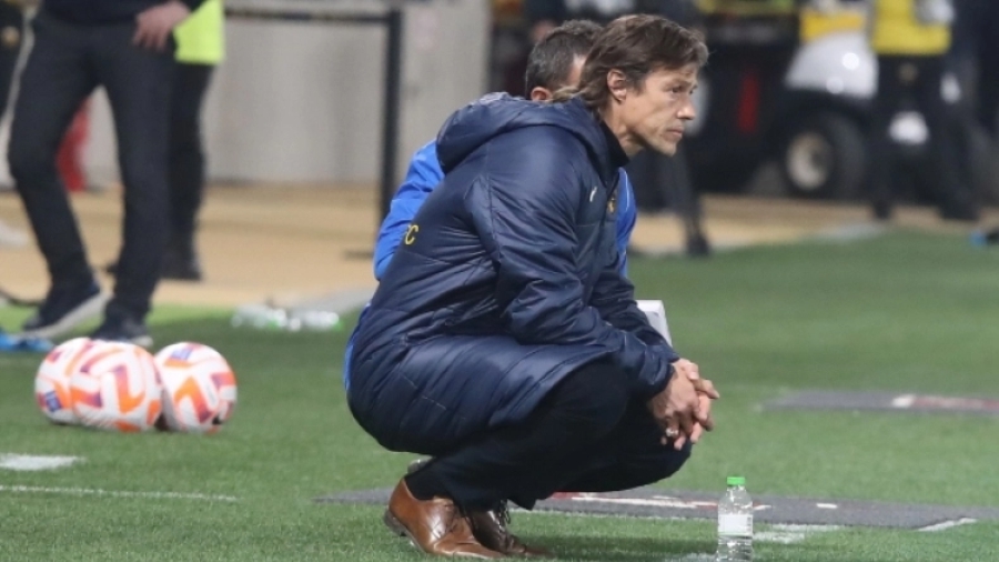 Αλμέιδα: «Η χαρά μου διαρκεί γύρω στα 30 λεπτά - Τώρα σκέφτομαι τον Ολυμπιακό»