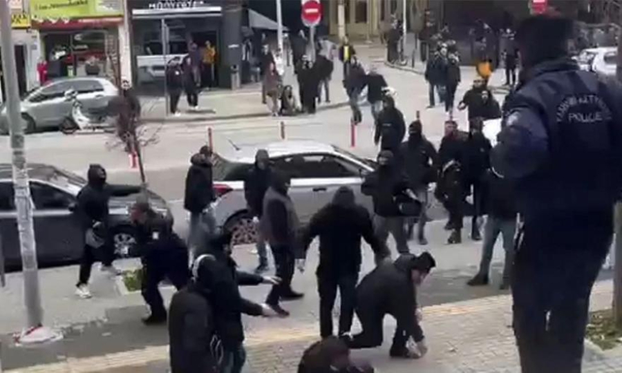 Δολοφονία Άλκη: Επεισόδια έξω από τα δικαστήρια! (video)