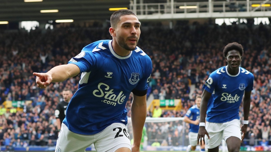 Έβερτον – Γουέστ Χαμ 1-0: Μπέγκοβιτς και Μοπέ έδωσαν στα «ζαχαρωτά» την πρώτη νίκη στη σεζόν! (video)