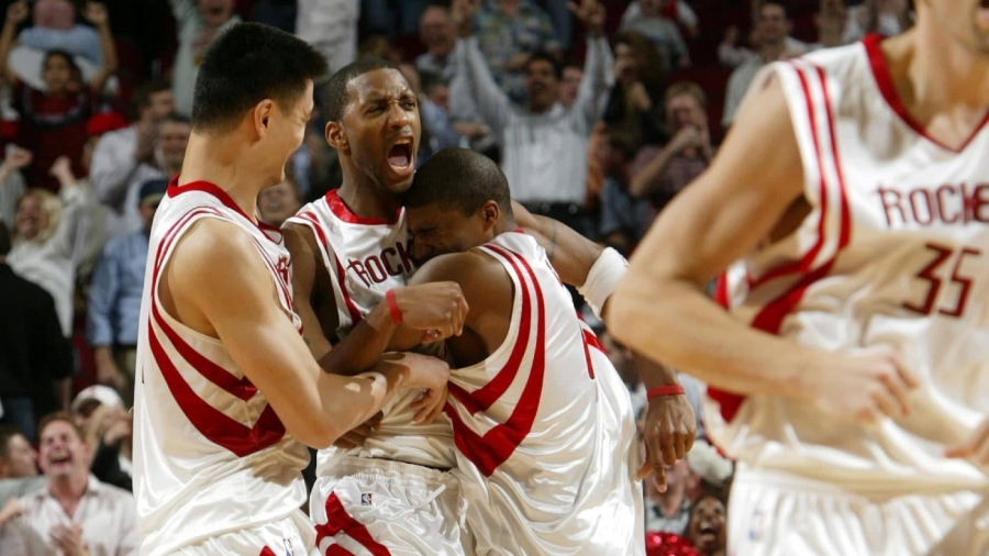 Τρέισι ΜακΓκρέιντι: Ο άνθρωπος που κατήργησε τον χρόνο και σημείωσε 13 πόντους σε 33 δευτερόλεπτα! (video)