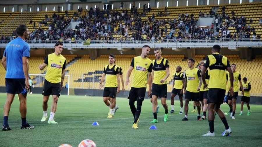 Η αποστολή της ΑΕΚ για την Ολλανδία – Ο λόγος που έμεινε εκτός ο Τσούμπερ