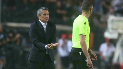 Λουτσέσκου: «Μόνο κάποιος ανόητος δεν θα ήταν ικανοποιημένος – Προχωράμε με συγκέντρωση!»