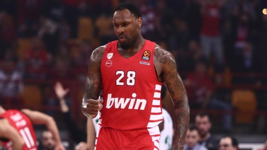 Ολυμπιακός: Έβγαλε μέρος της προπόνησης ο Ταρίκ Μπλακ!