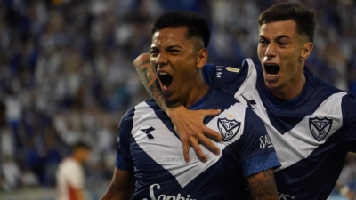 Ατλέτικο Τουκουμάν και Βελέζ σκοράρουν και πληρώνουν στην Betsson